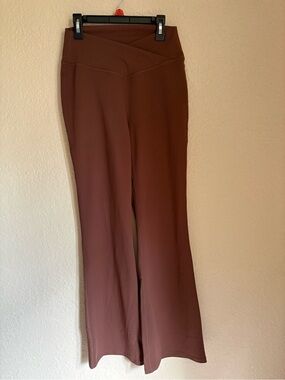NWOT HALARA Chocolate Brown High-Waist Flare Yoga Pants